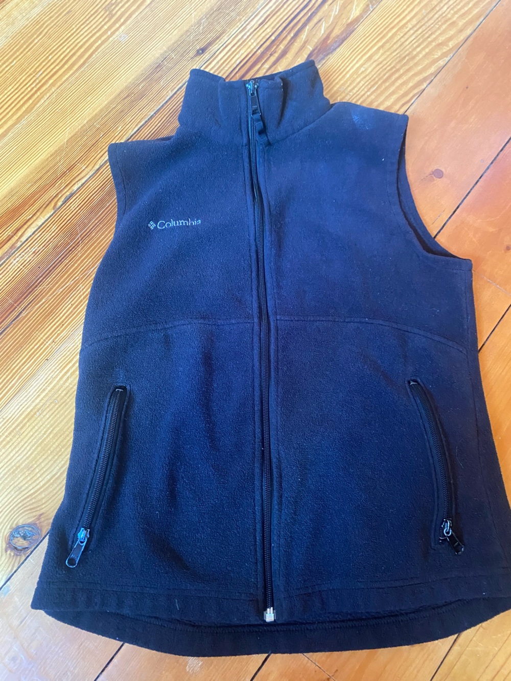 Columbia Black Fleece Vest with Zip Pockets